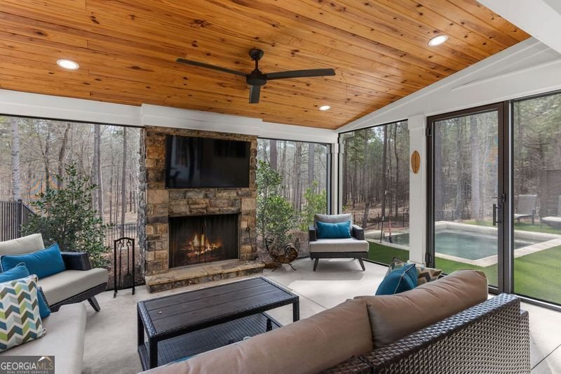 2381 Armour Bridge Road Greensboro - 17