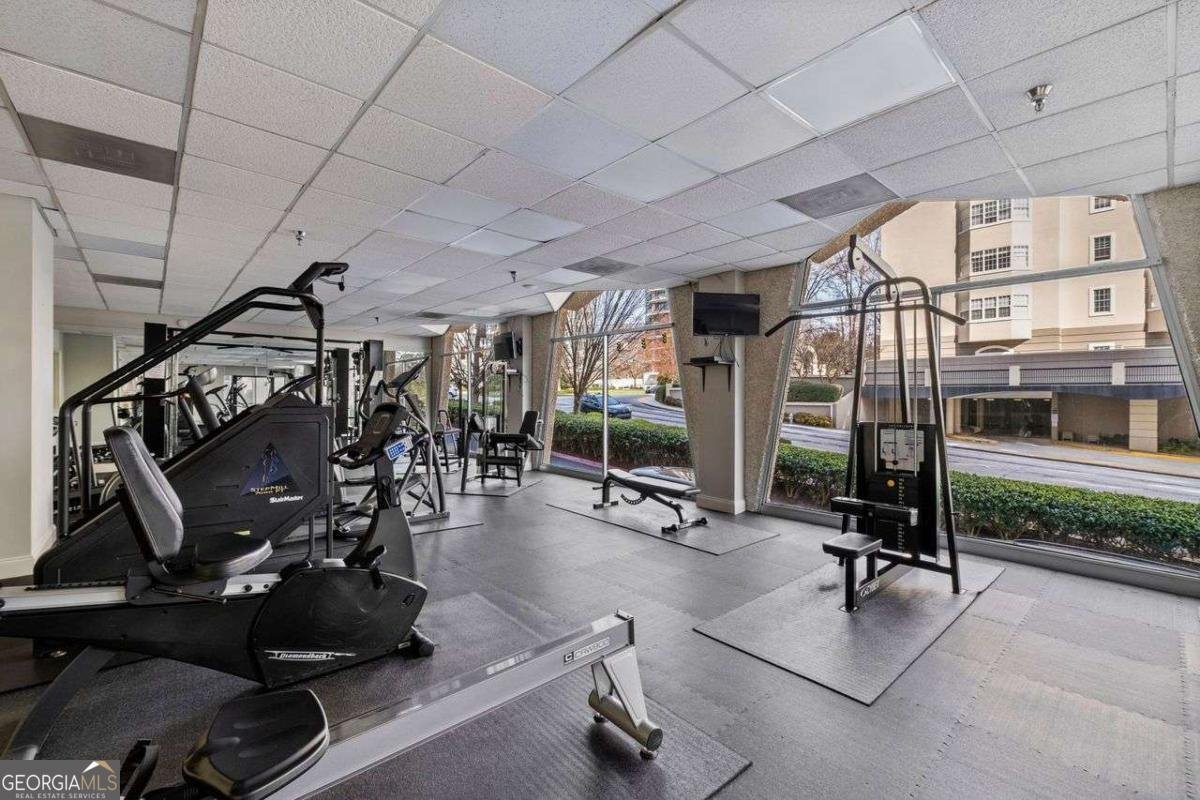 2479 PEACHTREE Road Atlanta - 26