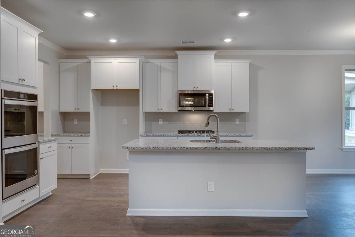 1716 Goodwin Drive Hampton - 41