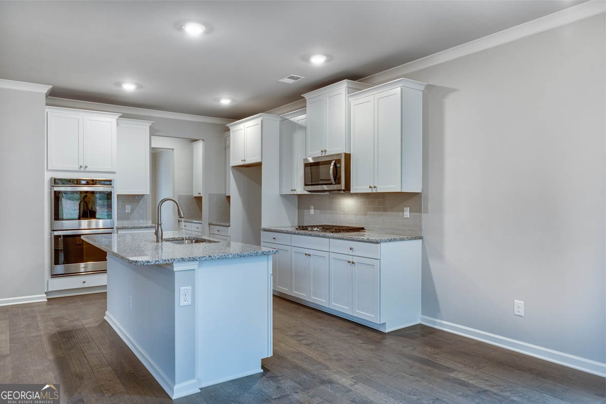 1716 Goodwin Drive Hampton - 42