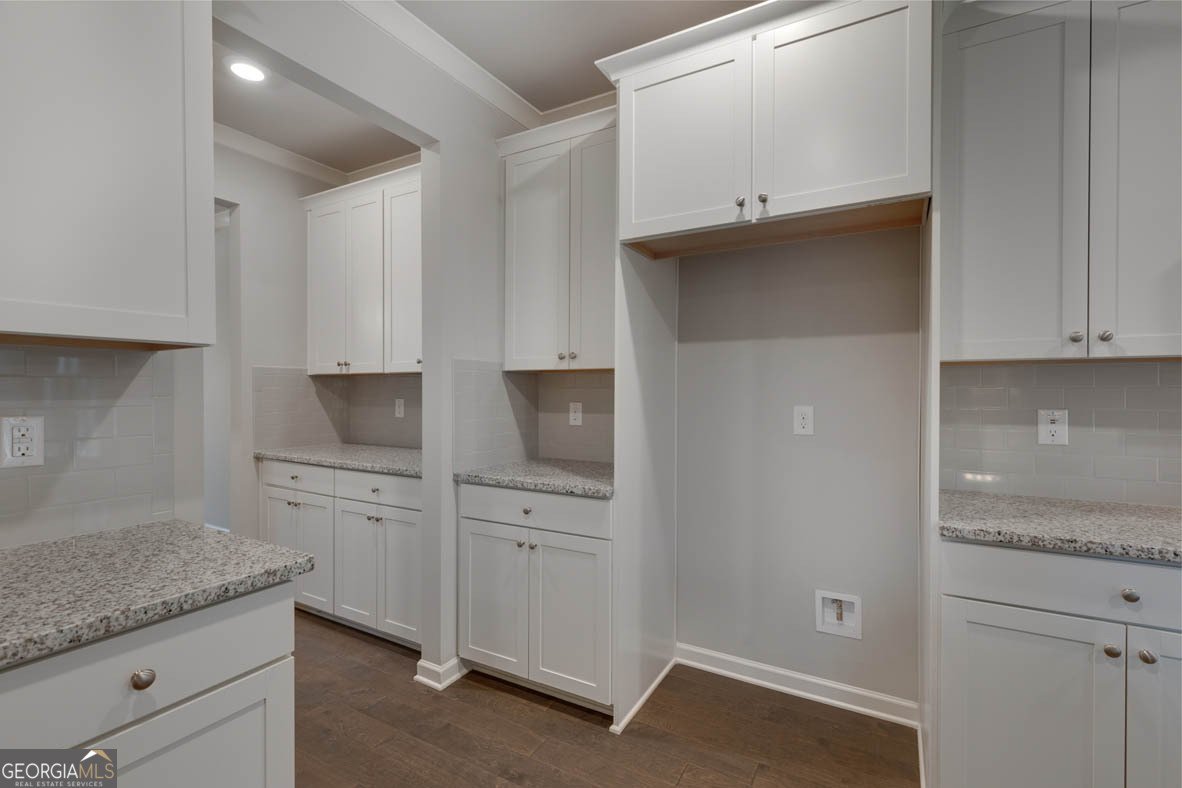 1716 Goodwin Drive Hampton - 43