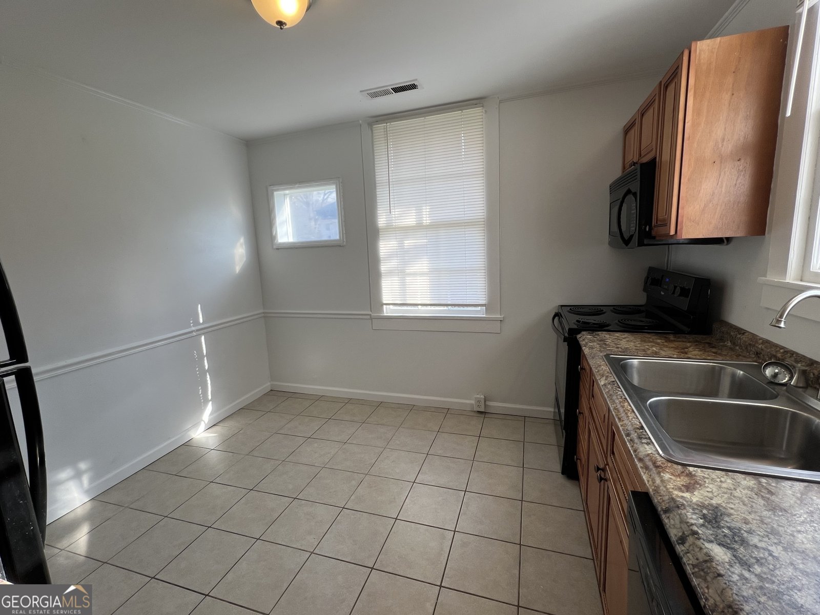 35 Elmwood Street Rome - 5