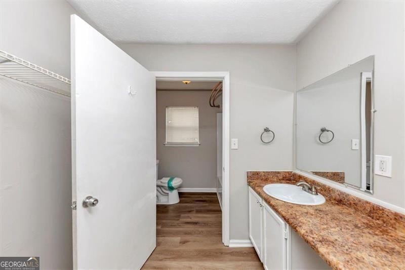 346 HENRY AARON Avenue Atlanta - 15