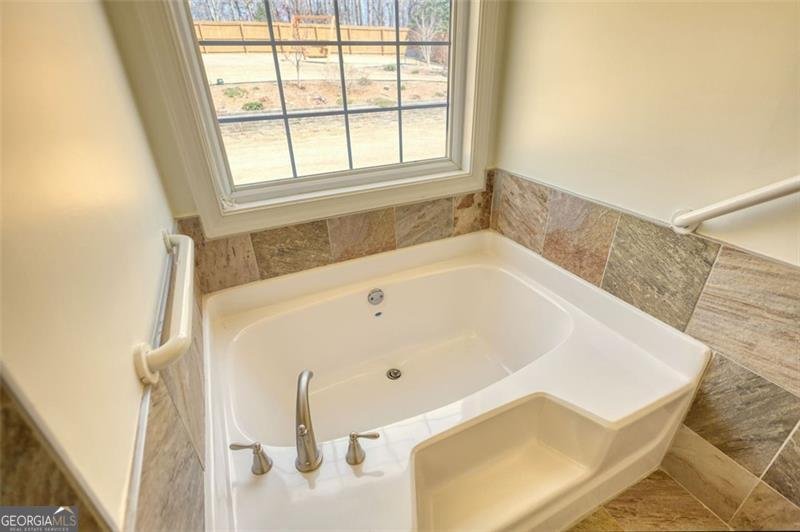 915 Cruce Lake Drive Hoschton - 10