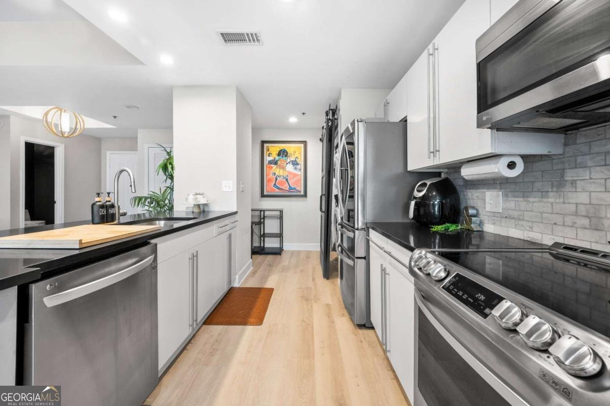 2870 PHARR COURT SOUTH Atlanta - 11