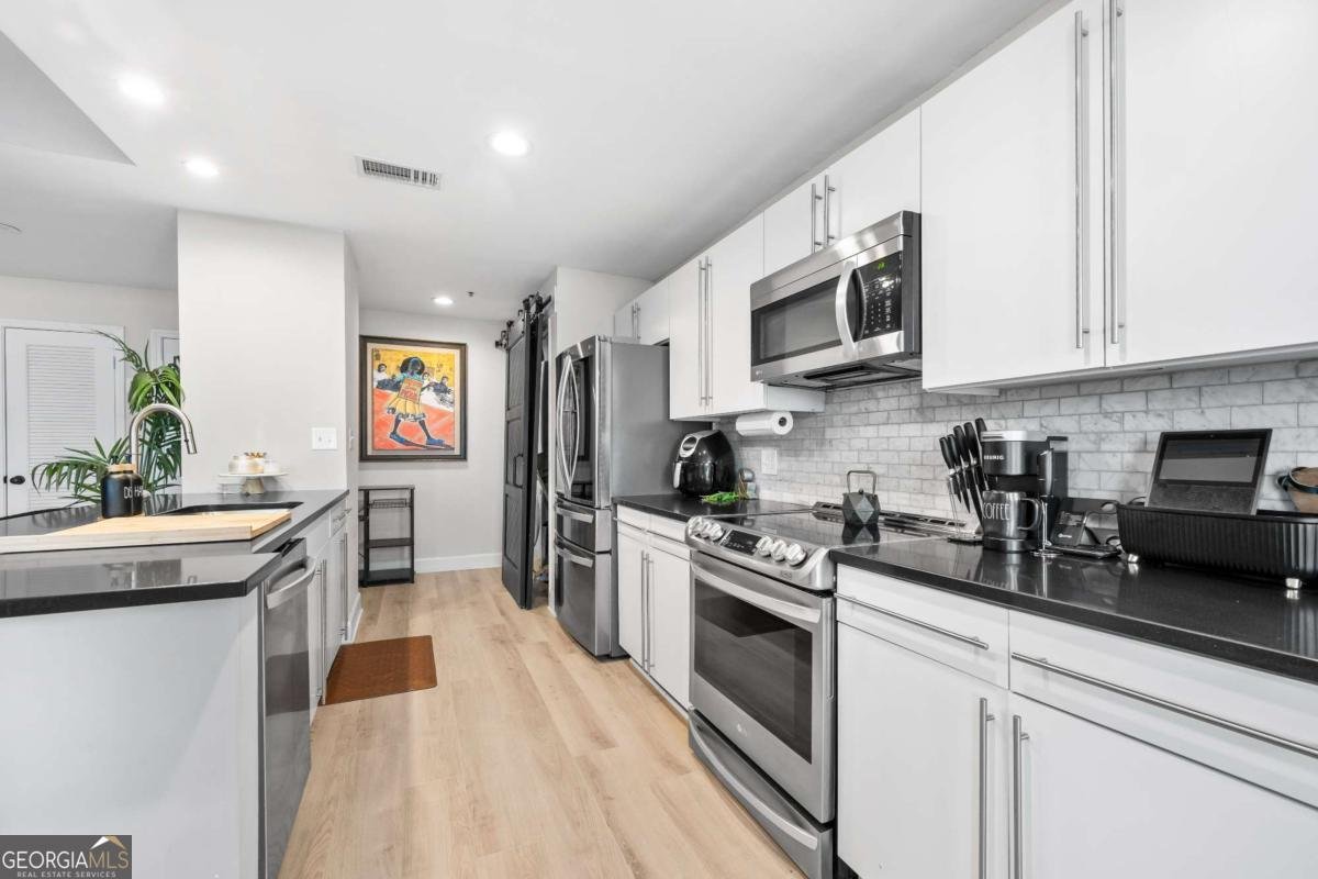 2870 PHARR COURT SOUTH Atlanta - 12