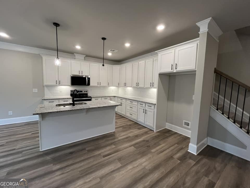 15 Creekside Commons Drive Hoschton - 4
