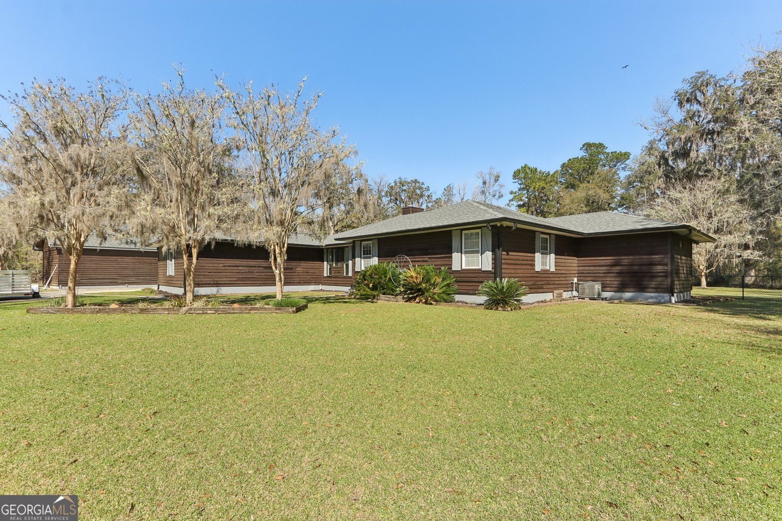 325 White Oak Place Woodbine - 1