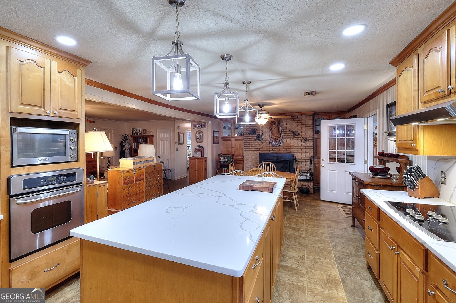 530 Fincher Drive Commerce - 24