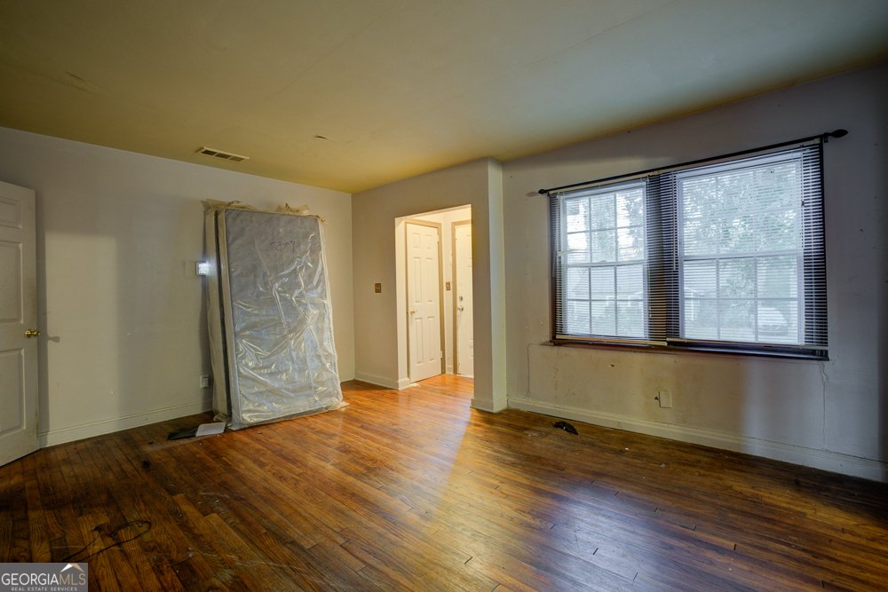 1347 Westmont Road Atlanta - 2