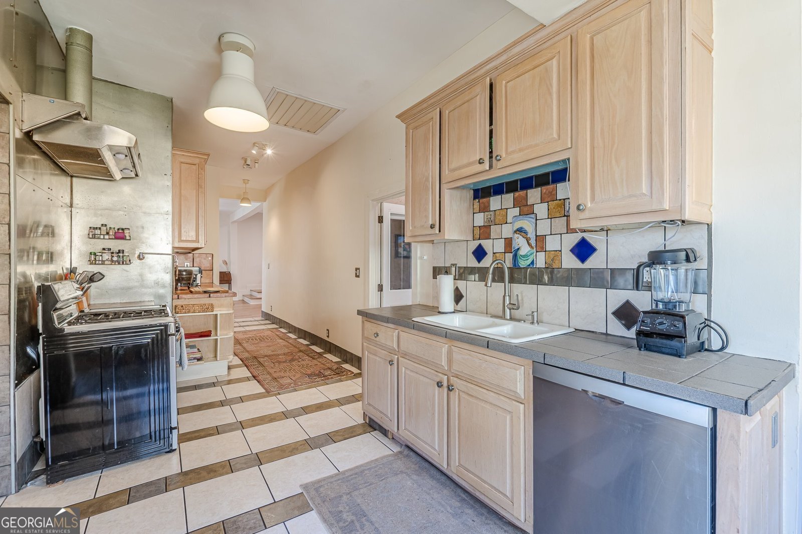 1118 Glenwood Avenue Atlanta - 28