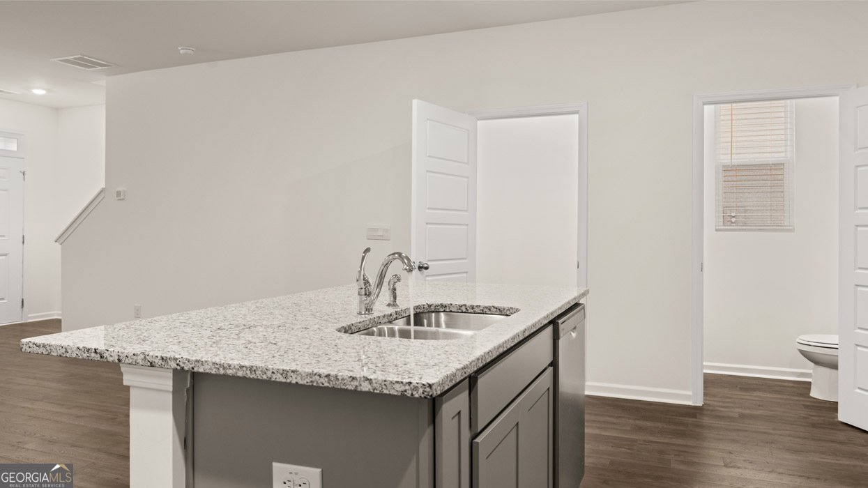 452 Reflection Drive Stockbridge - 12