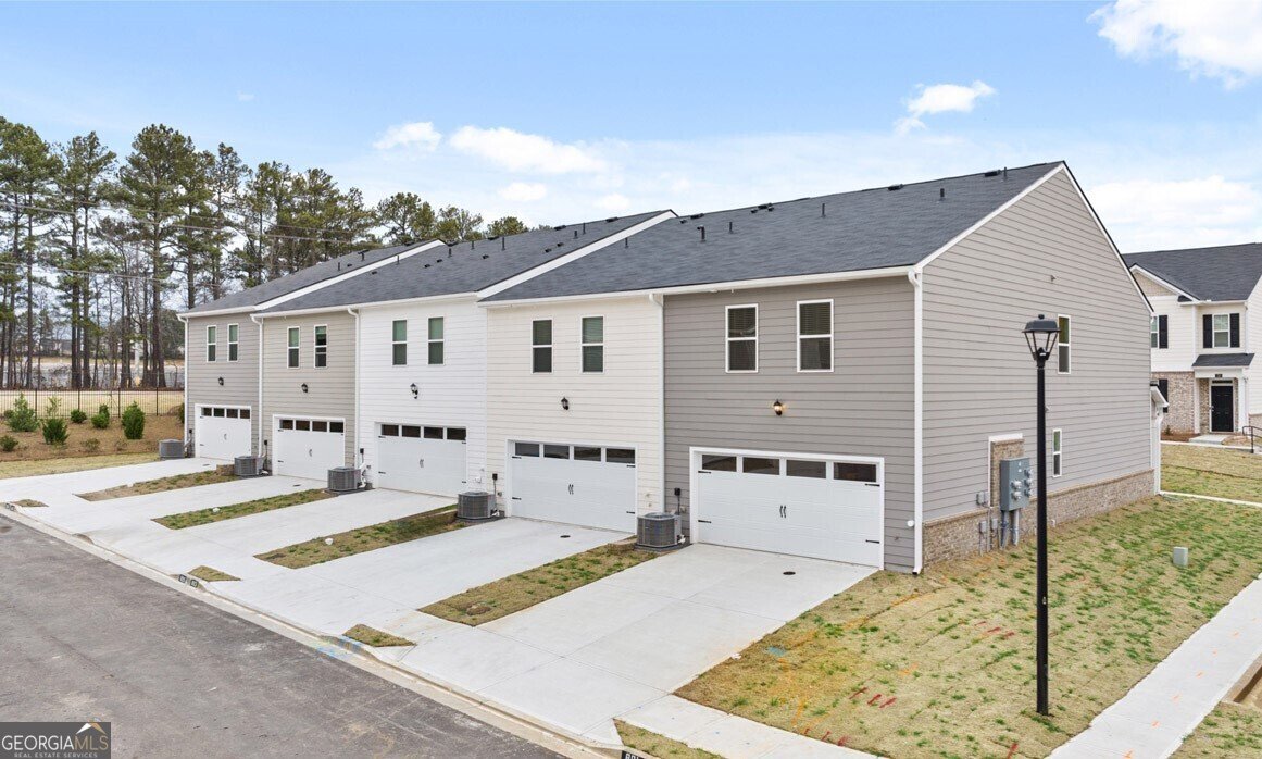 452 Reflection Drive Stockbridge - 2