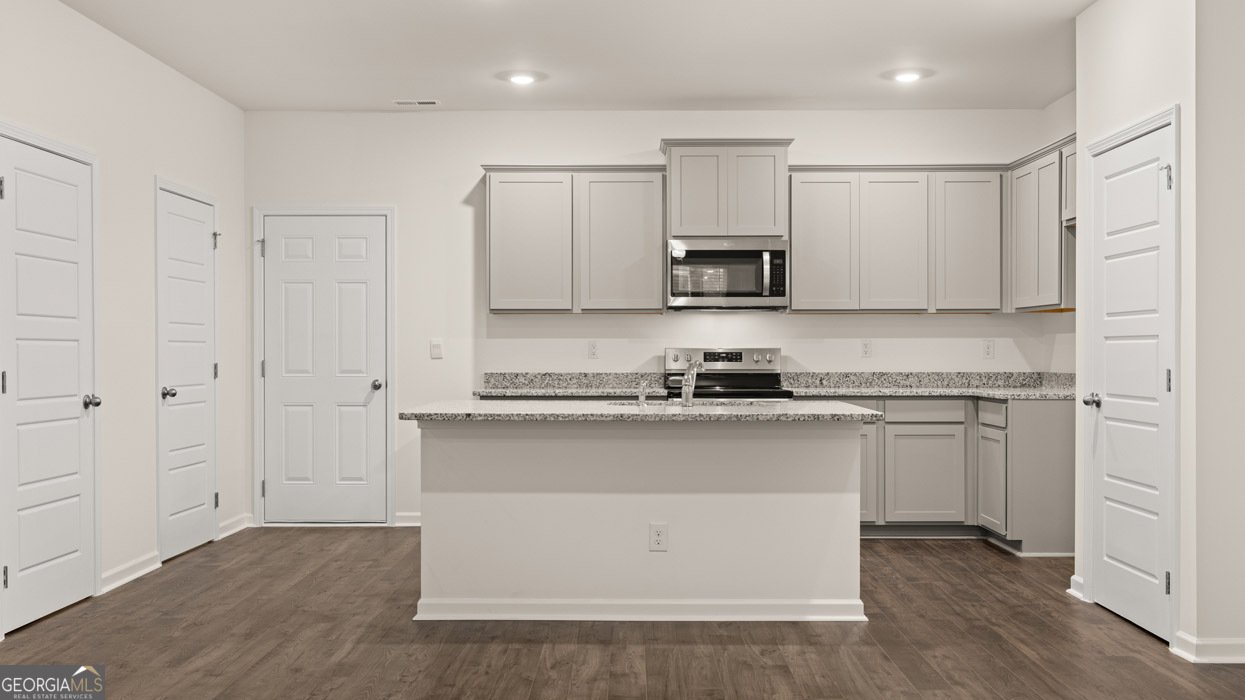 452 Reflection Drive Stockbridge - 23