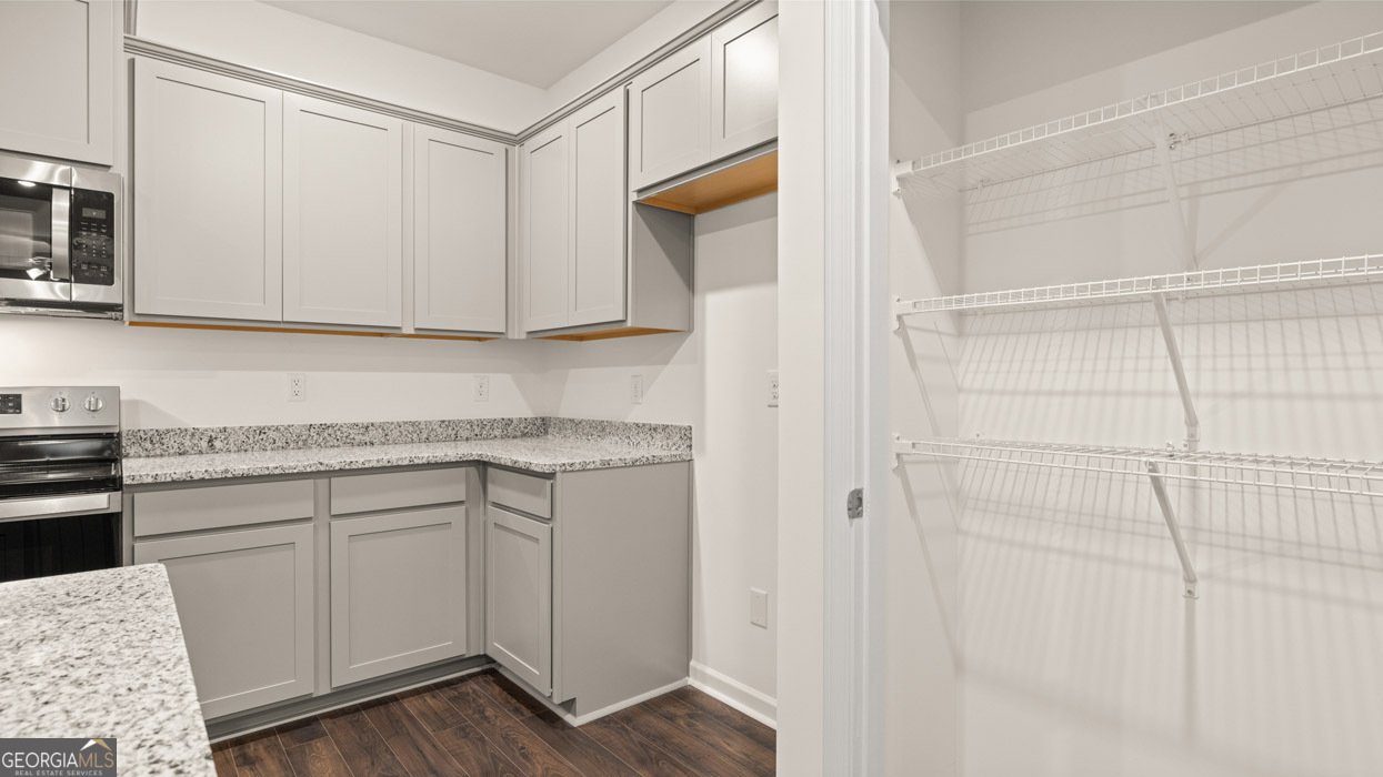 460 Reflection Drive Stockbridge - 13