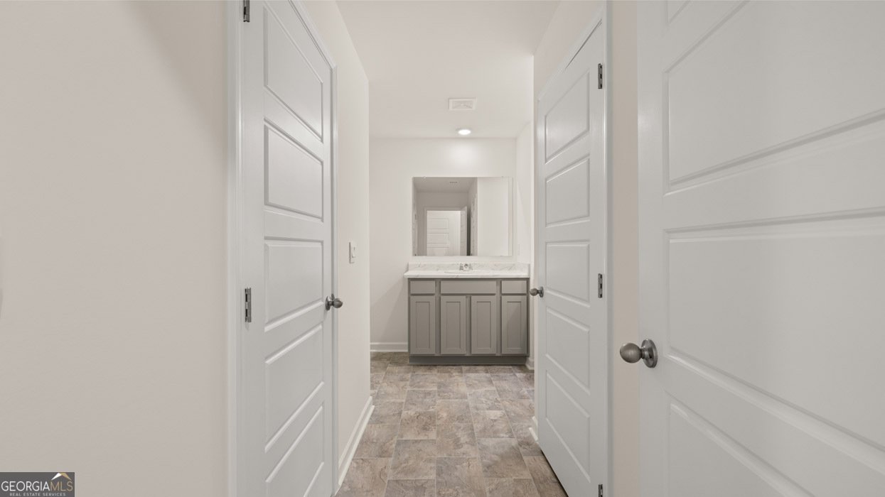 460 Reflection Drive Stockbridge - 34
