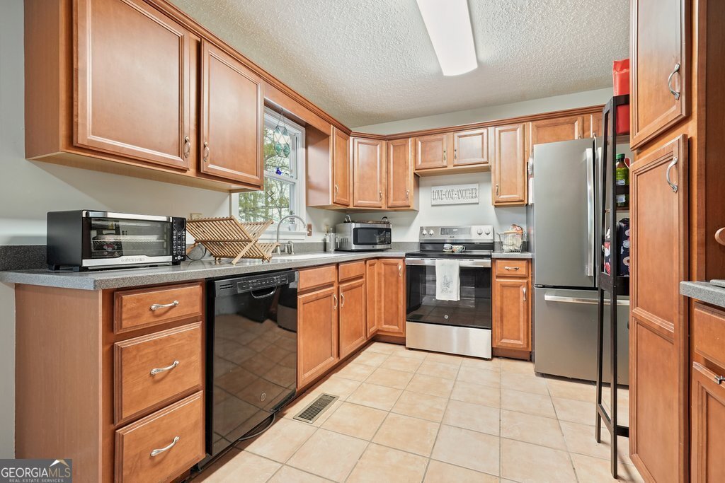345 Lambeth Drive Hiram - 5