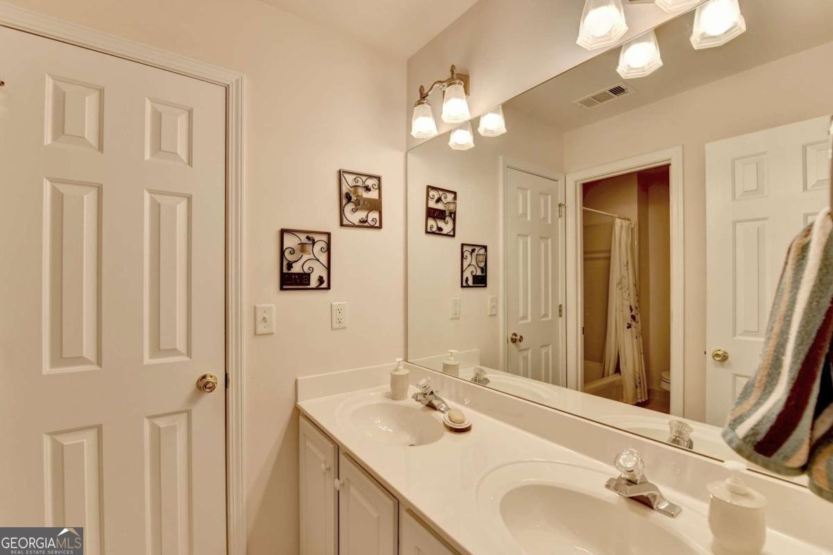 4260 River Club Drive Cumming - 40