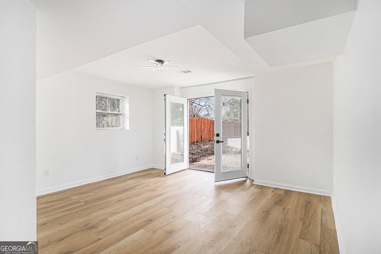 3388 Hyland Drive Decatur - 33