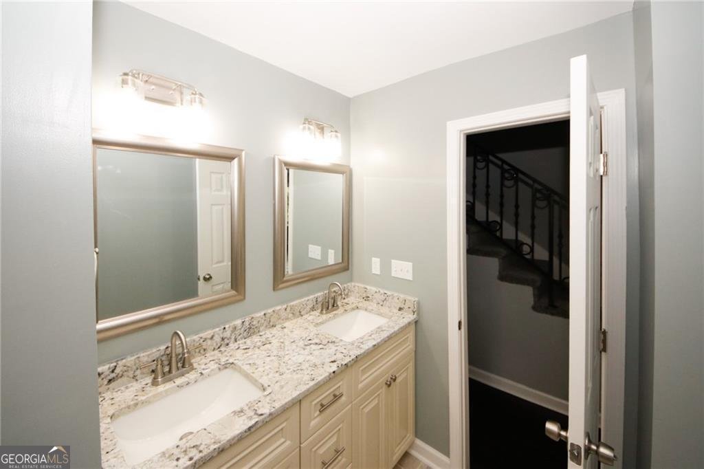 573 Mineral Springs Trl Conn Demorest - 44