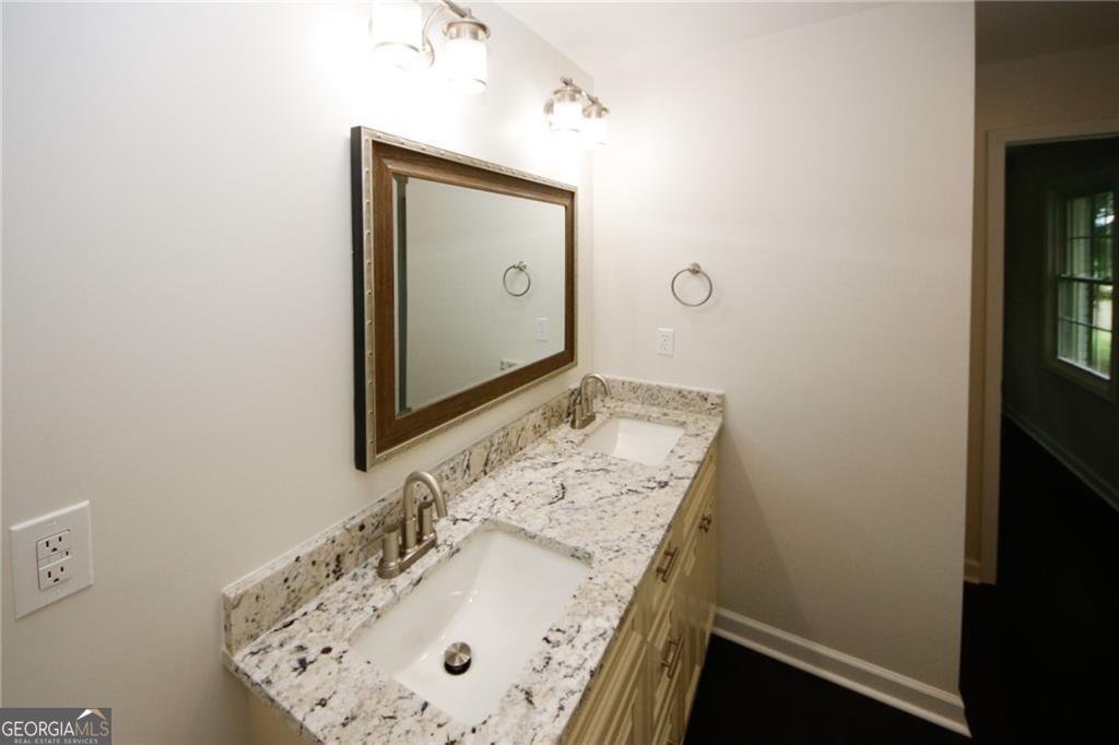 573 Mineral Springs Trl Conn Demorest - 53
