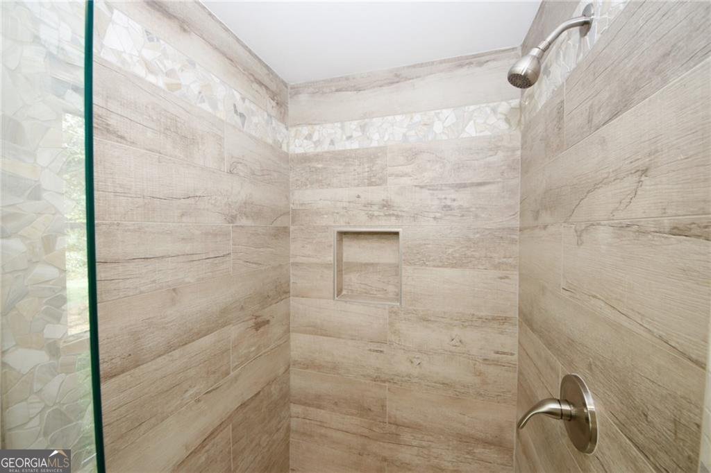 573 Mineral Springs Trl Conn Demorest - 55