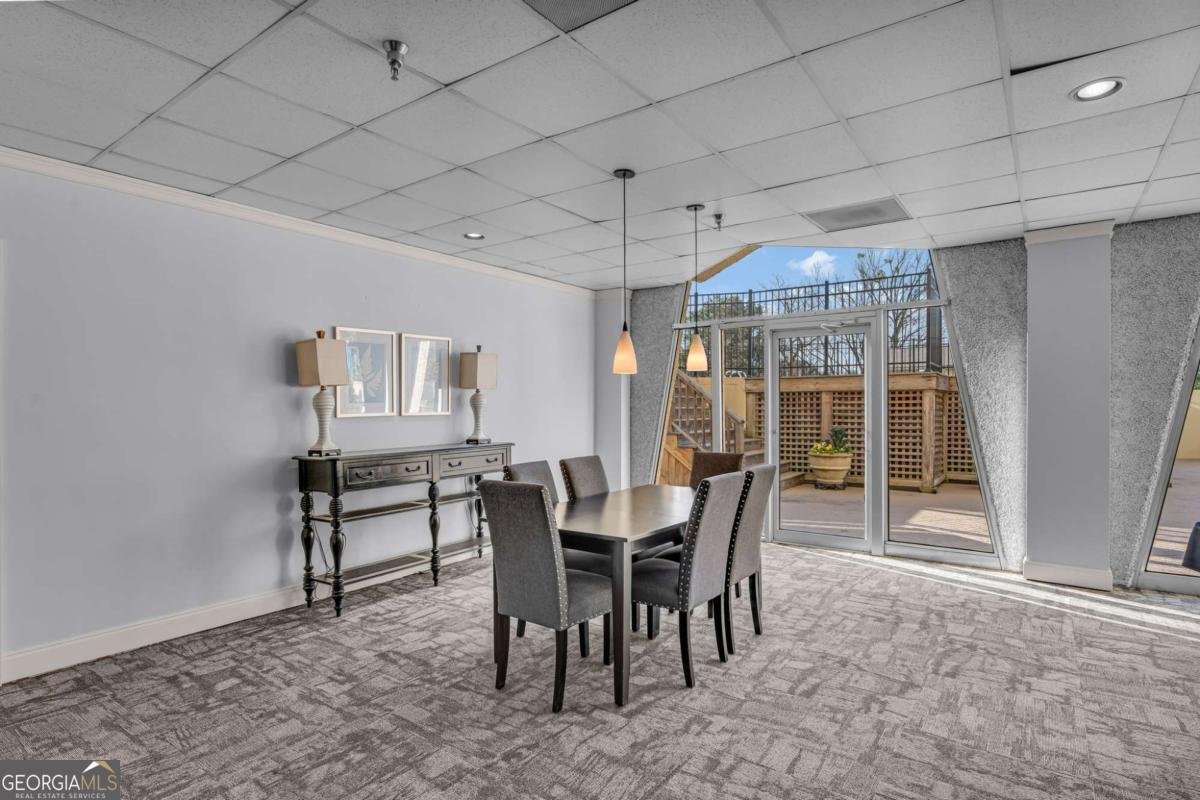 2479 Peachtree Road Atlanta - 25