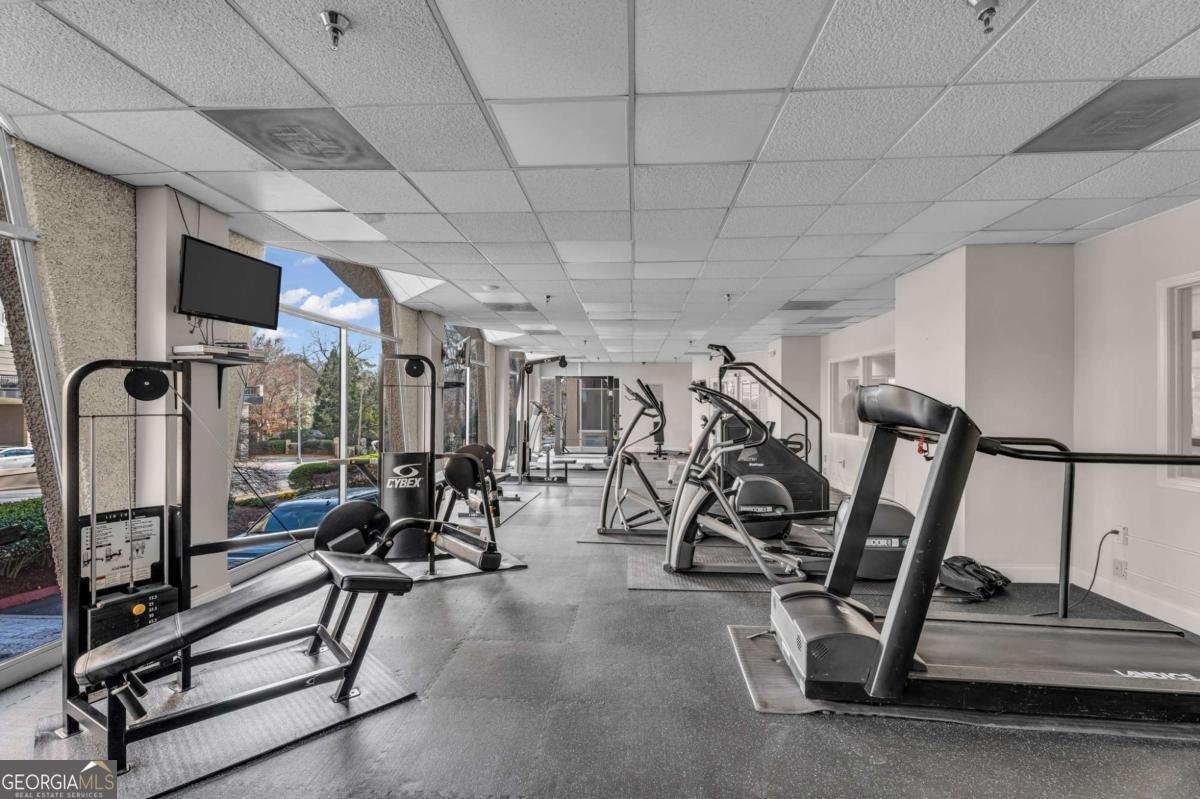 2479 Peachtree Road Atlanta - 27