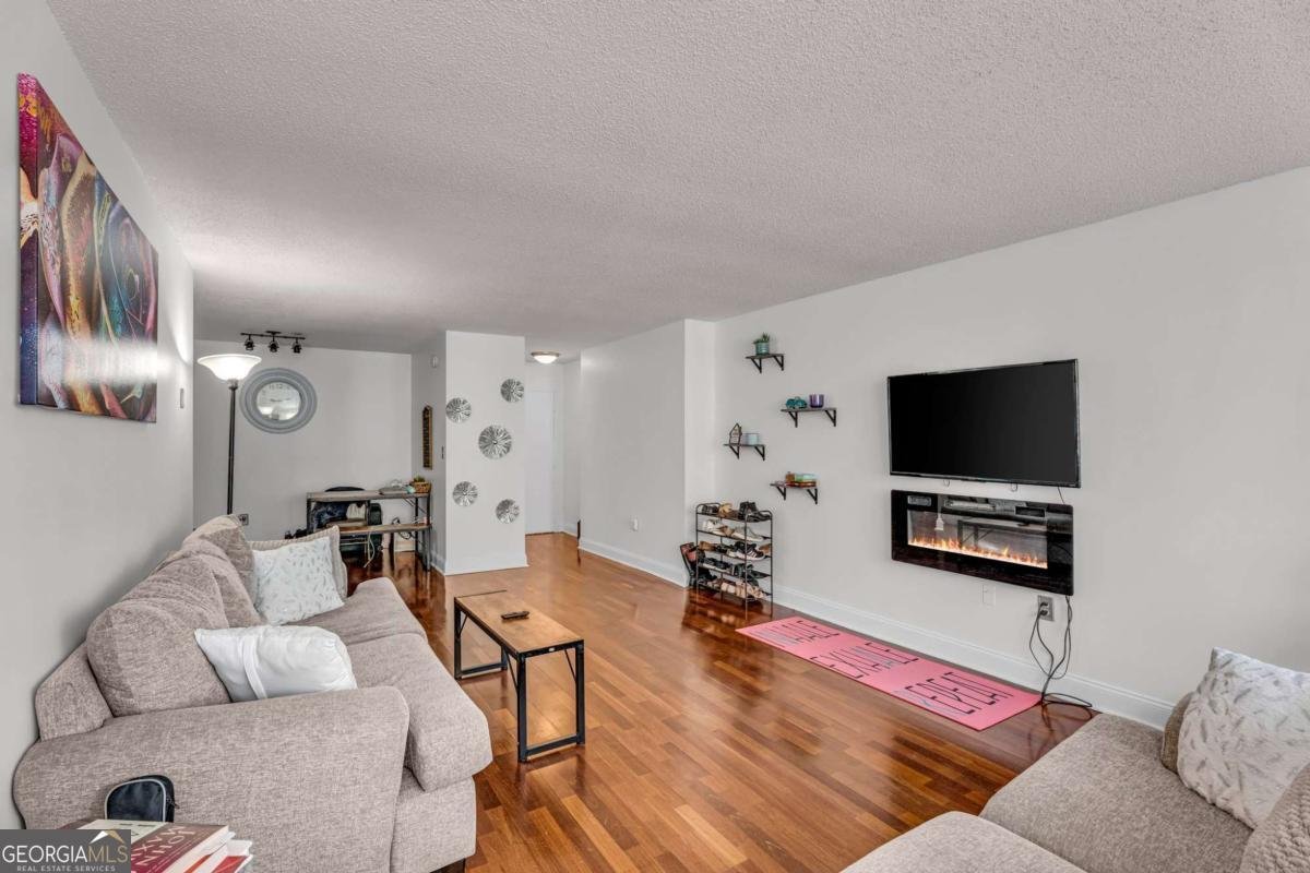 2479 Peachtree Road Atlanta - 5
