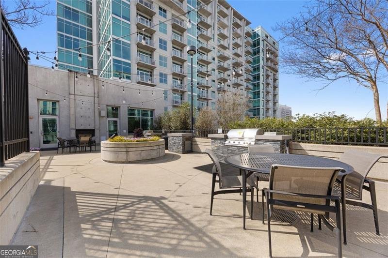 250 Pharr Road Atlanta - 18
