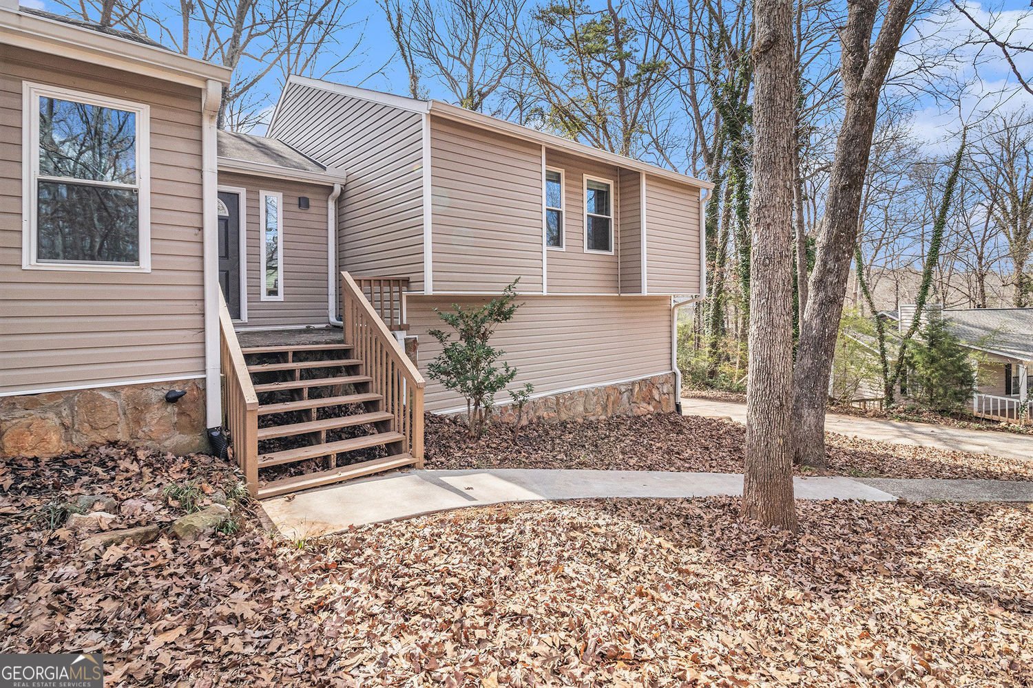 6739 Valley Court Douglasville - 28