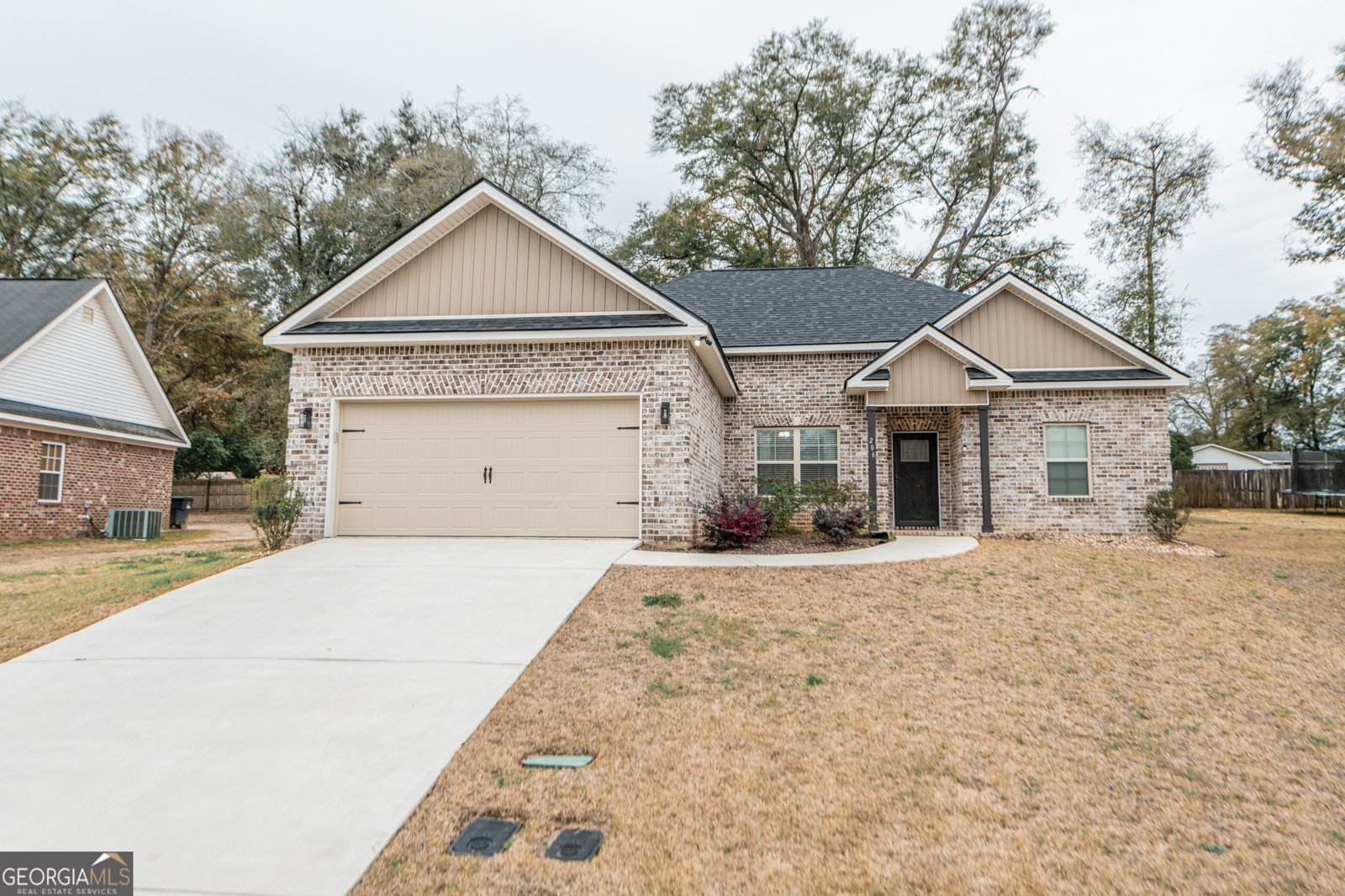 206 Hill Lane Perry - 1