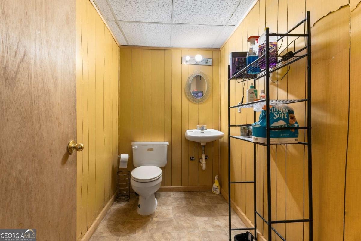 3747 Junior Lane Douglasville - 23
