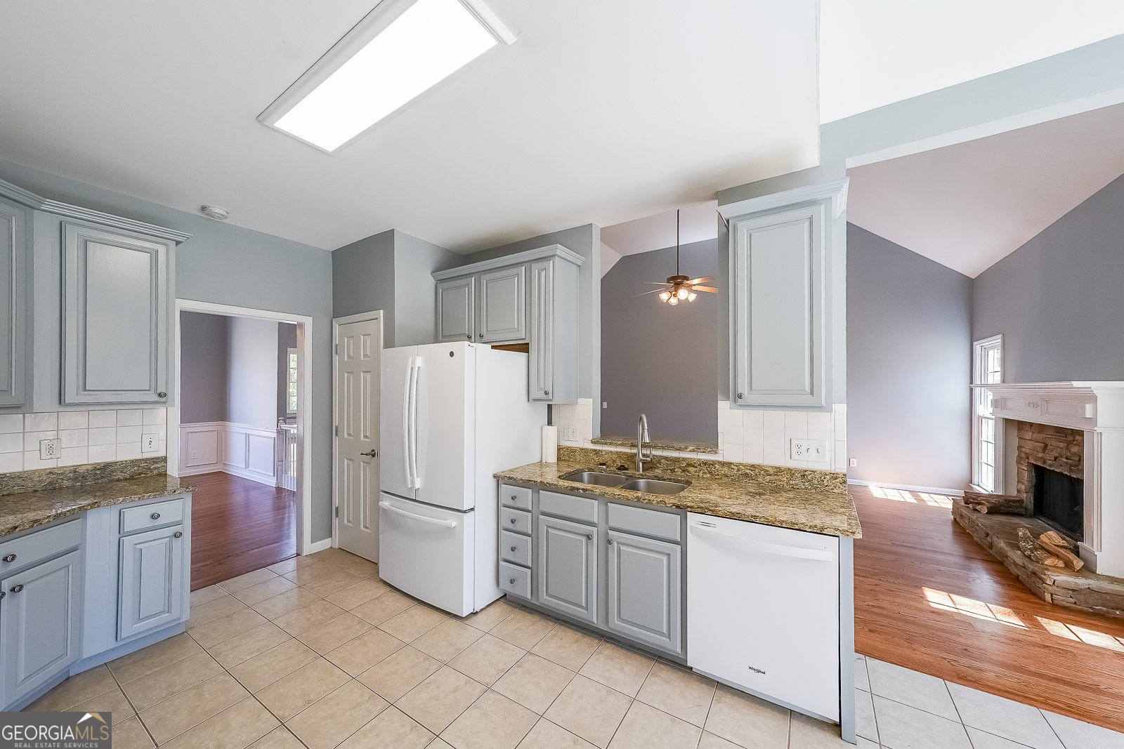 2037 Castlemaine Circle Woodstock - 10