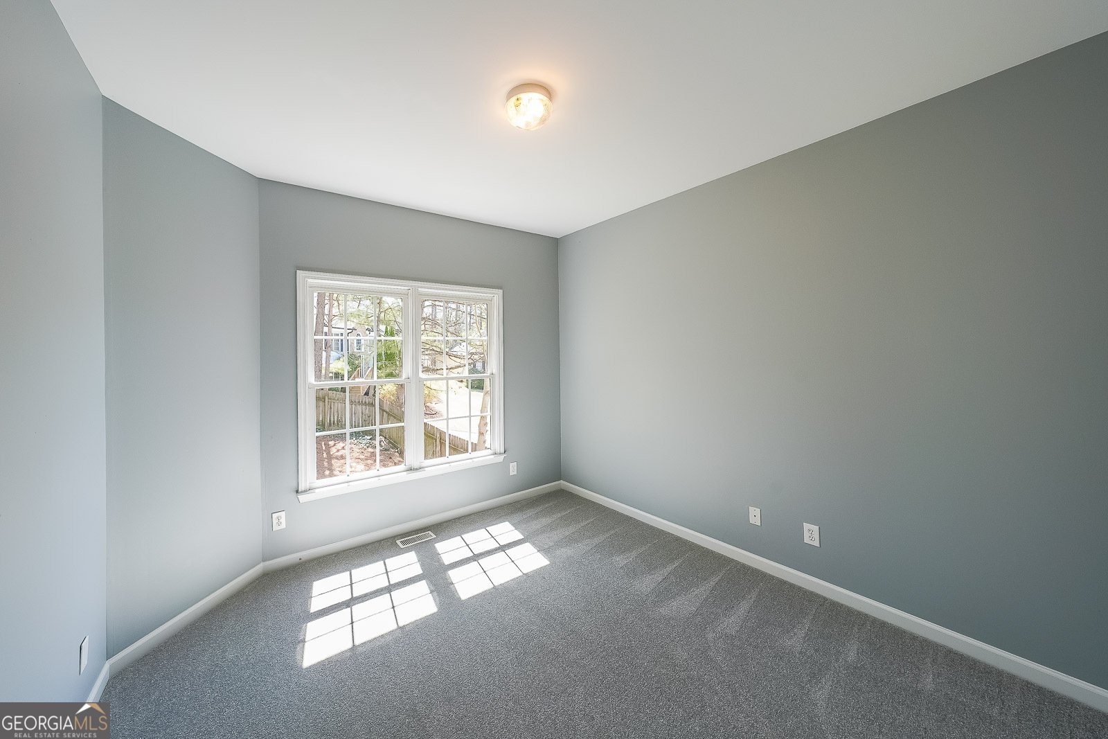 2037 Castlemaine Circle Woodstock - 26