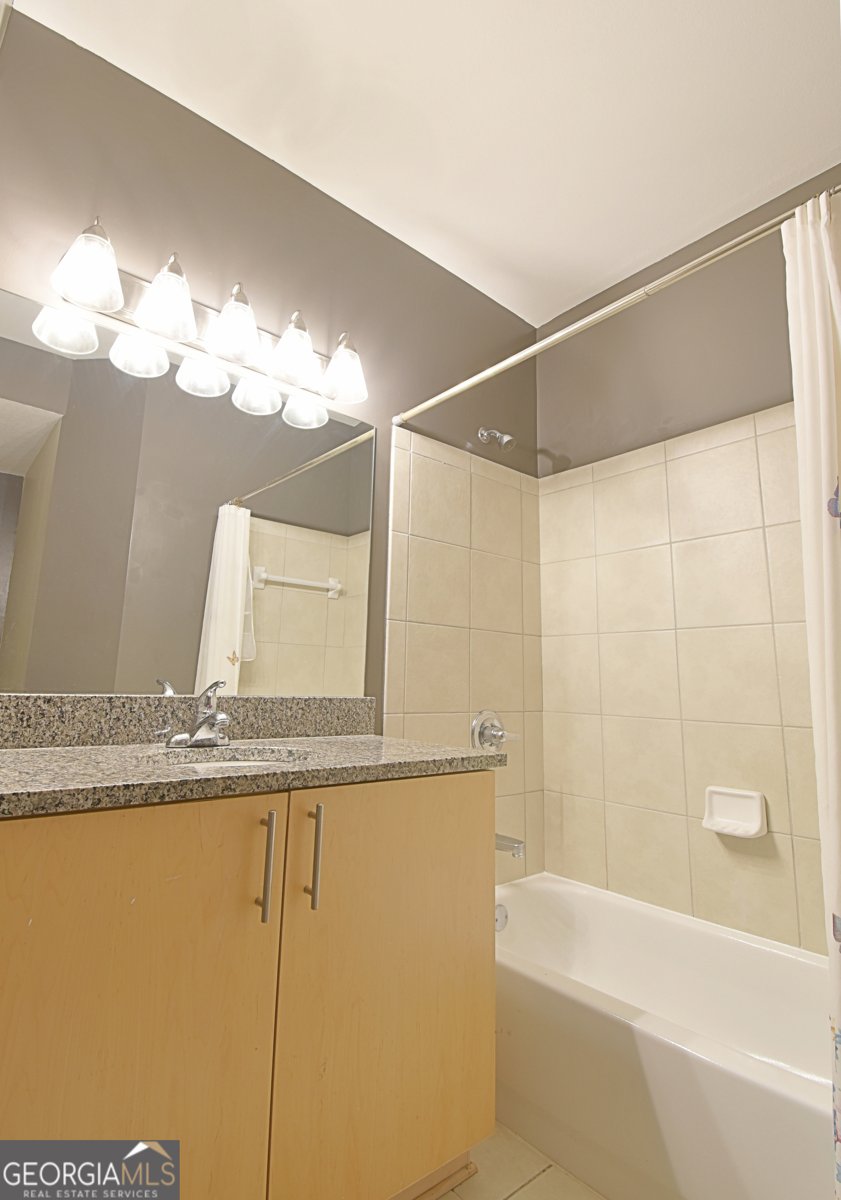 390 17th Street Atlanta - 23