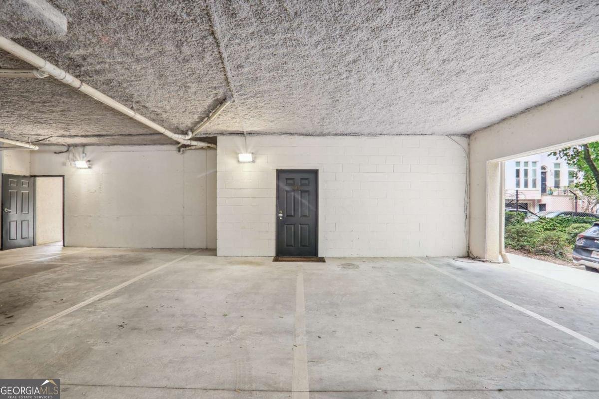 955 Juniper Street Atlanta - 28