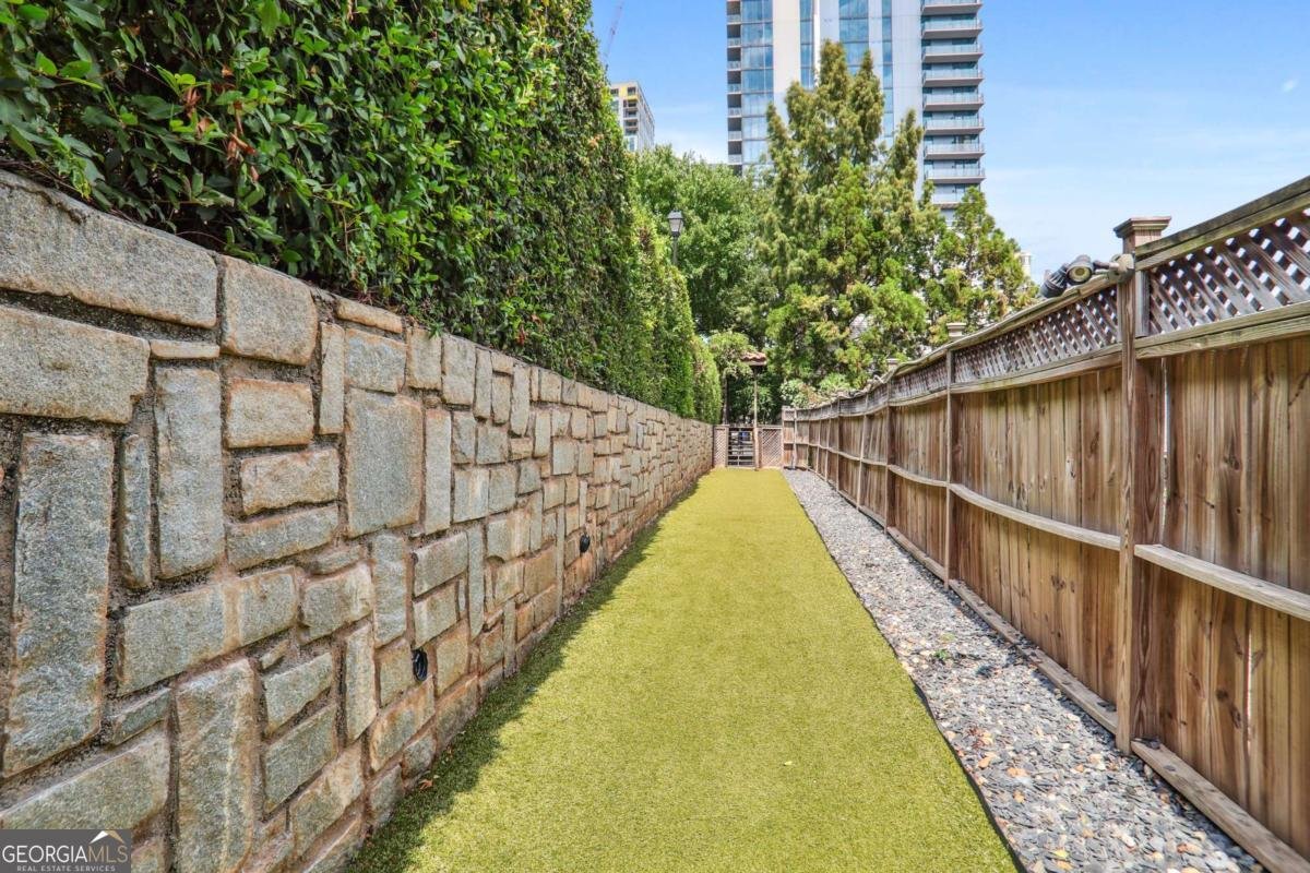 955 Juniper Street Atlanta - 37