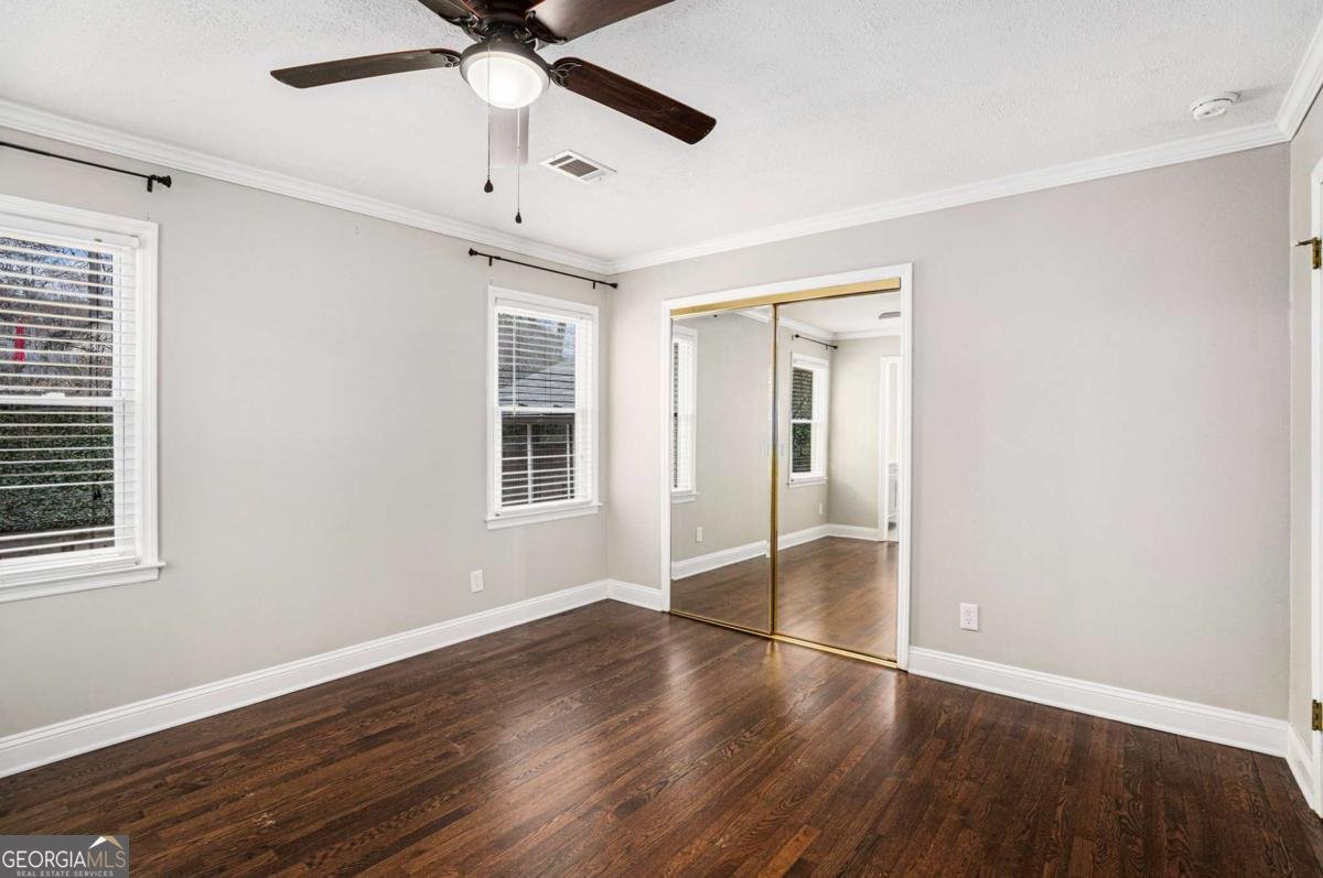 5498 STONEYBROOK Court Mableton - 12