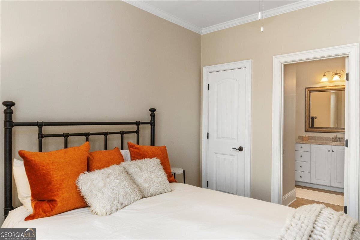 1010 Anchor Bay Point Greensboro - 46
