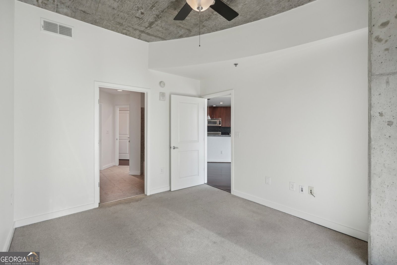 250 Pharr Road Atlanta - 37