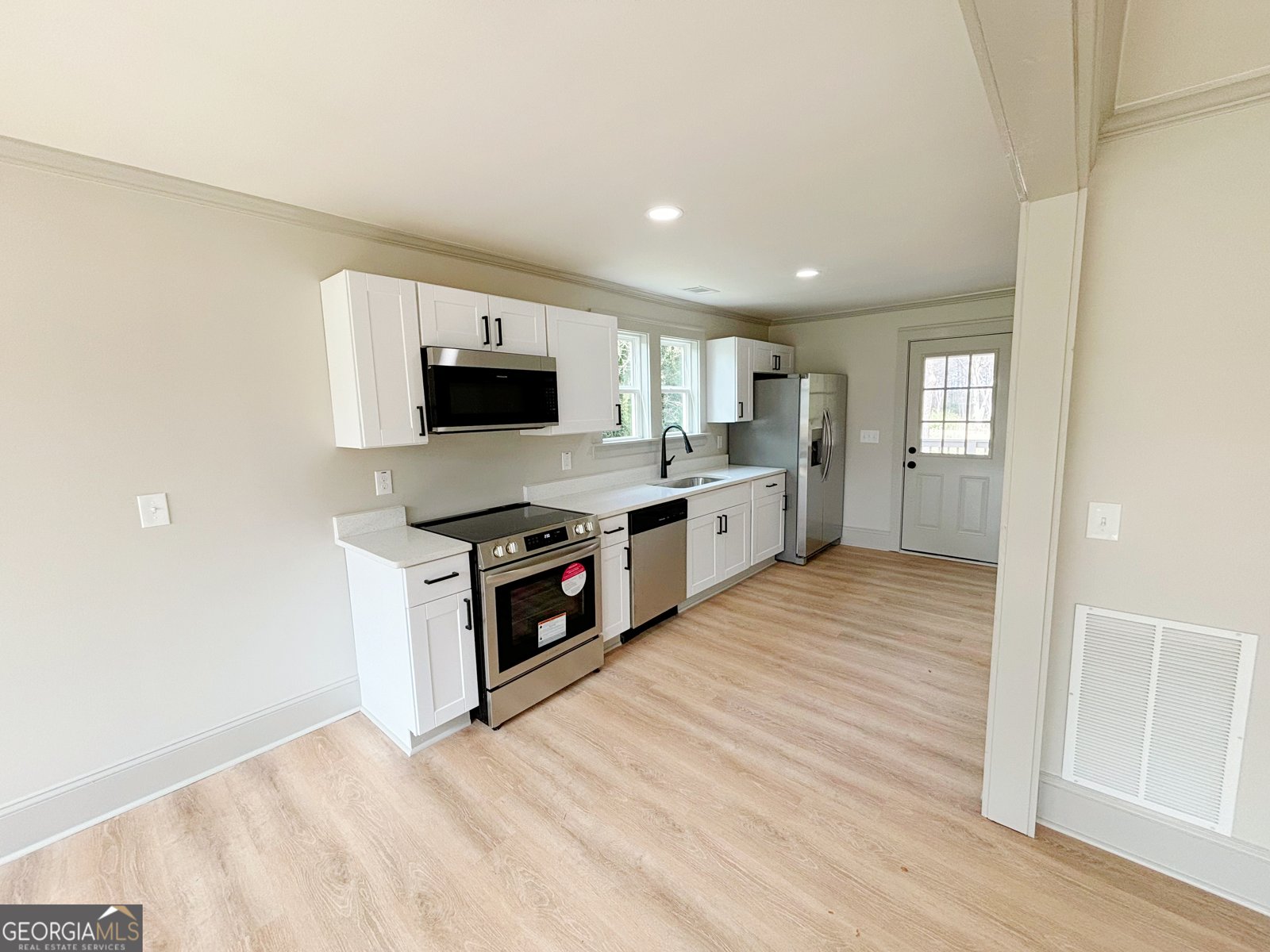 299 Lagrange Street Grantville - 5