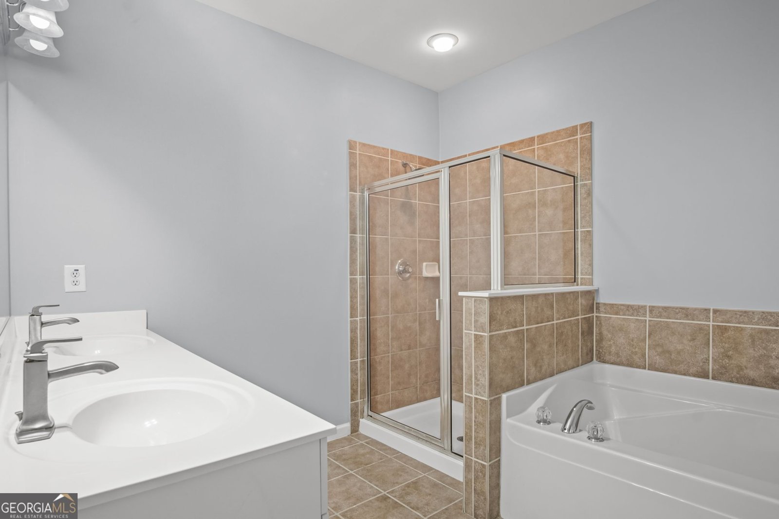 2393 Strand Avenue Lawrenceville - 24