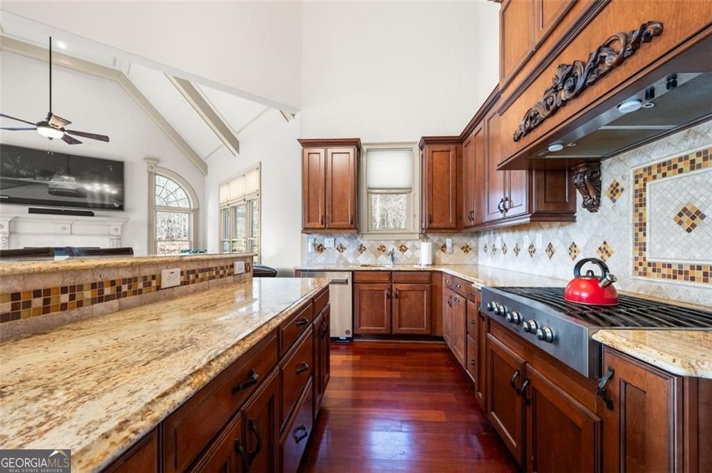 4233 SANDSTONE SHORES Drive Stonecrest - 12