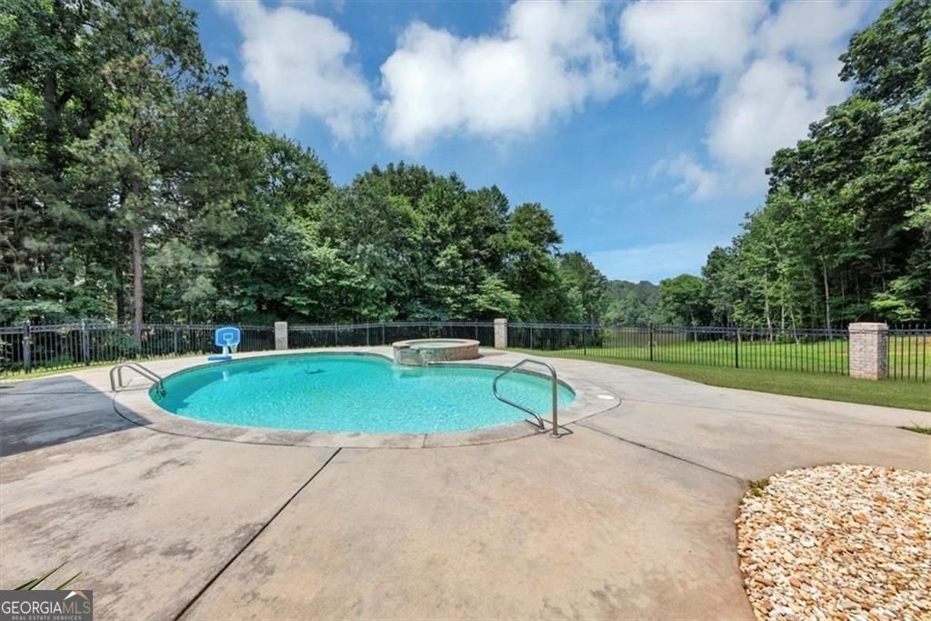 4233 SANDSTONE SHORES Drive Stonecrest - 62