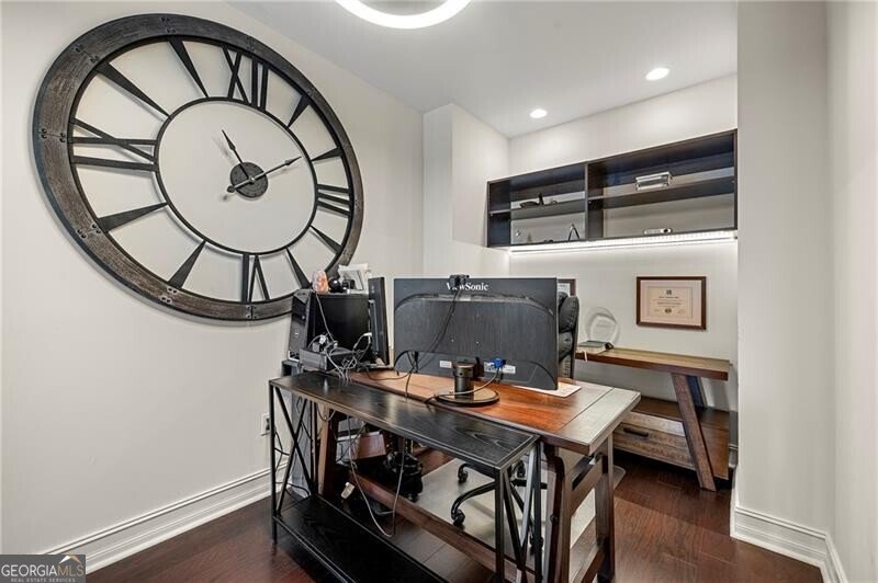 2233 Peachtree Road Atlanta - 17