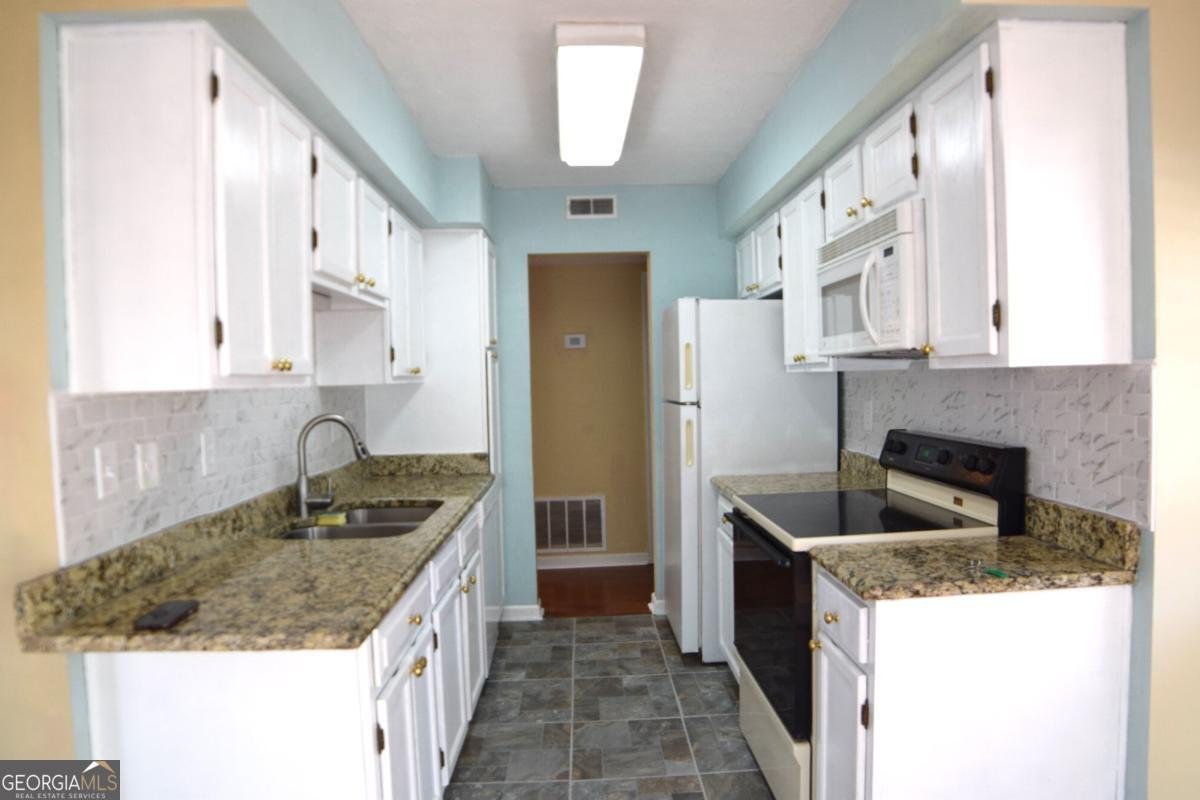 706 Glenleaf Drive Peachtree Corners - 17