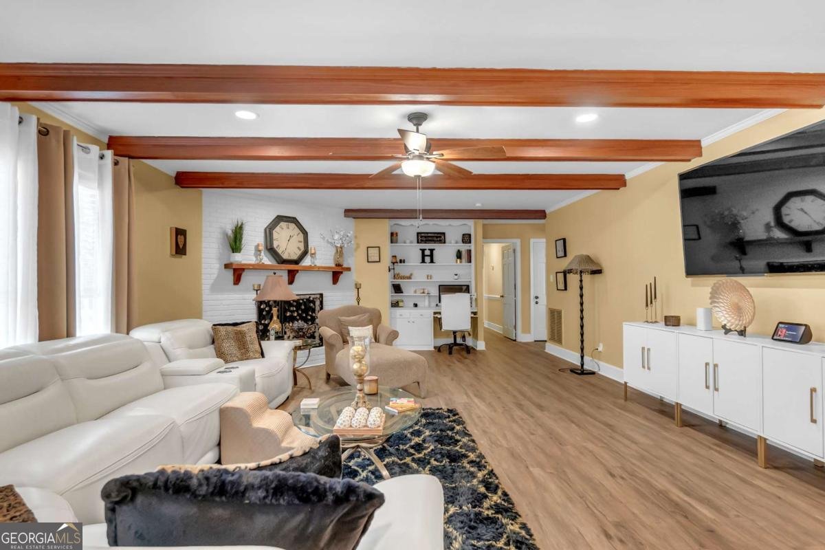418 Partridge Drive Albany - 3