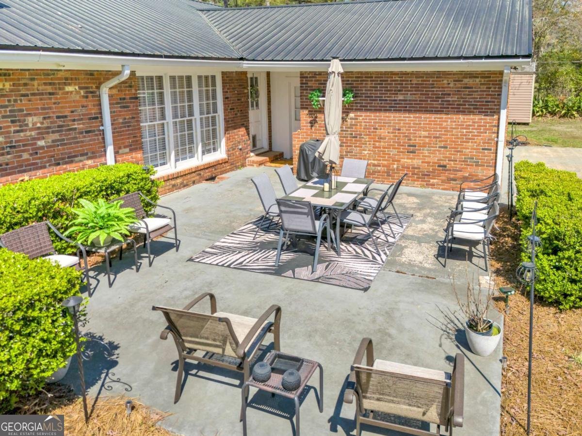 418 Partridge Drive Albany - 38