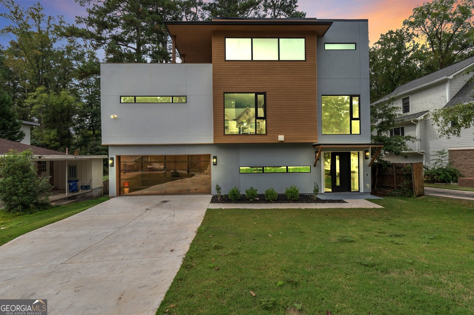 1653 Wayland Circle Brookhaven - 1